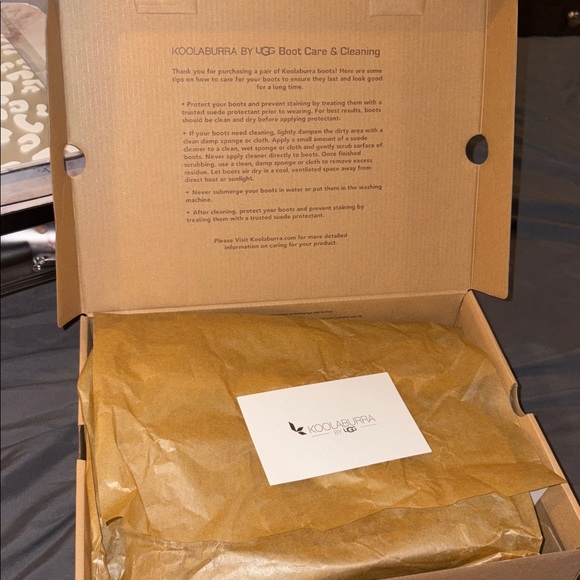 NWT ✨ UGG MINI BOOTS ✨ - Picture 6 of 12